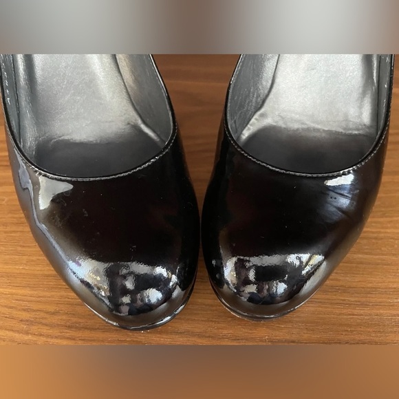 STUART WEITZMAN Platform Patent Leather Pumps 7 Black Terrific Condition - Picture 7 of 12